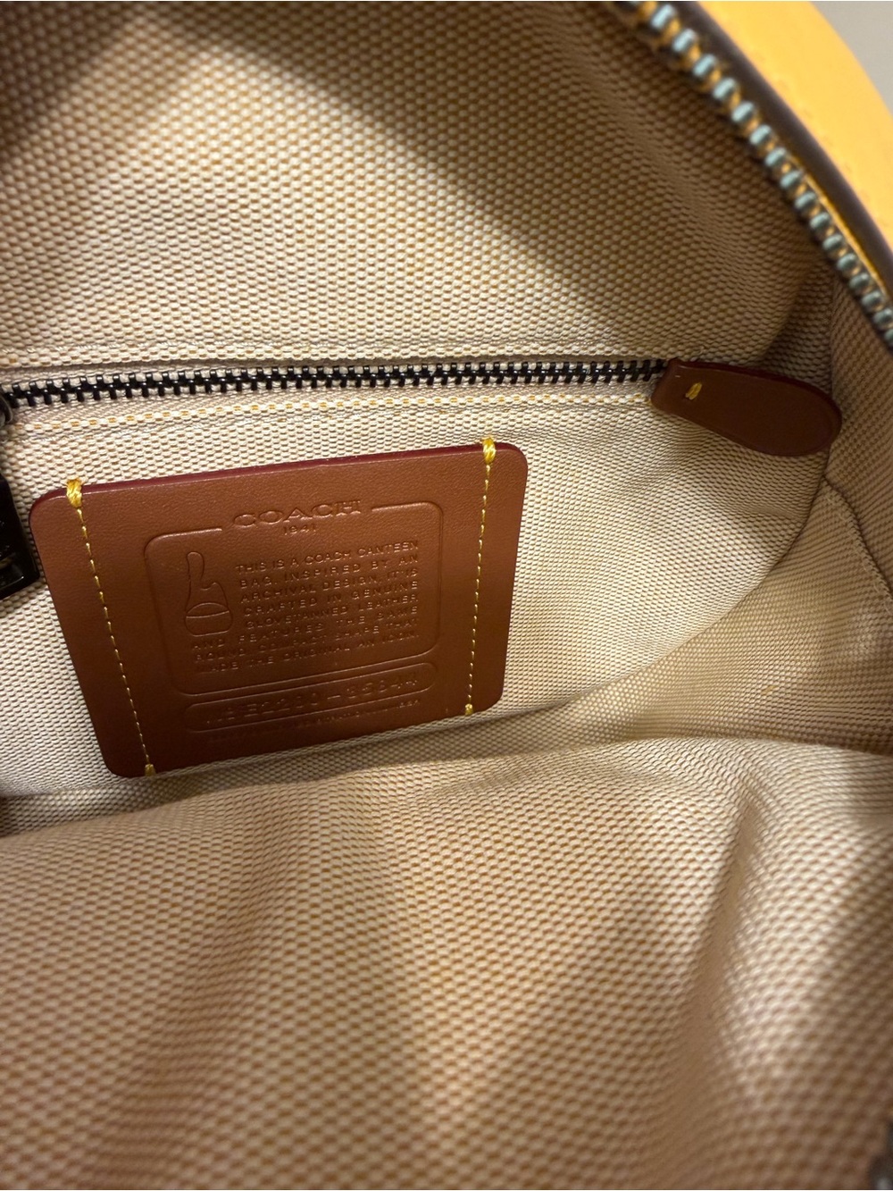 COACH Canteen Leather Round Crossbody Bag in Mustard - Like New with Tags! - Picture 7 of 8